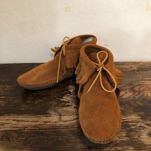 Vintage Minnetonka Ankle Fringe Moccasins - Size 8 - Boho, Festival!